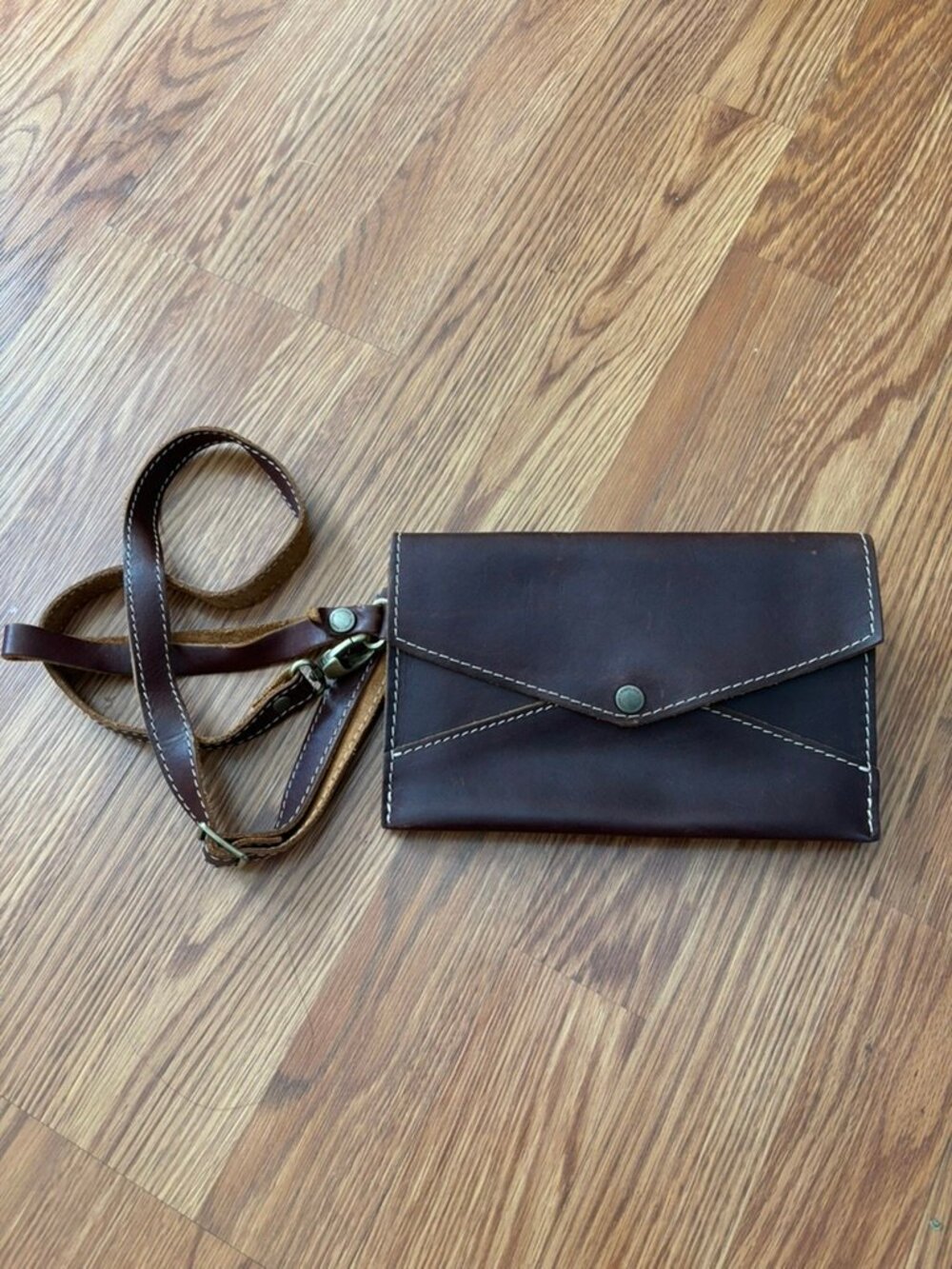 Portland Leather Goods Envelope Crossbody